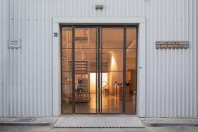 الخط الثالث: بصمة في الفن المعاصر