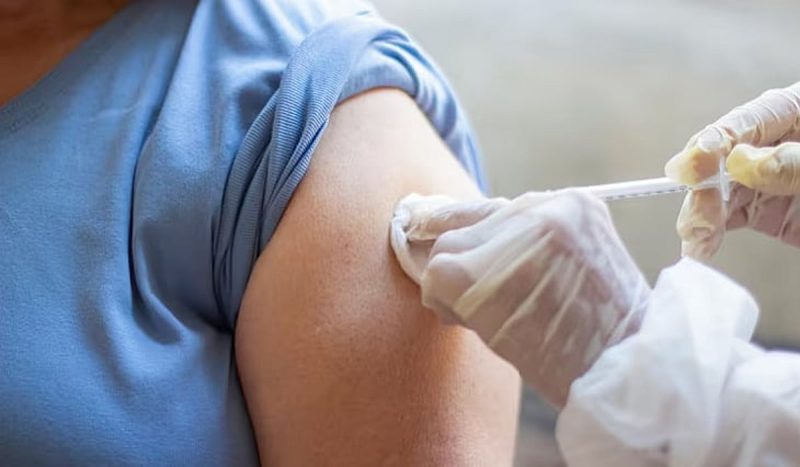 كيف يحمي لقاح الهربس النطاقي كبار السن في الإمارات؟