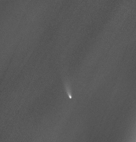 المذنب أطلس: نافذة الإمارات إلى عجائب الكون