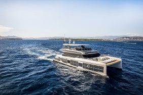 النمو الاقتصادي وتأثيره على سوق اليخوت الفاخرة في دبي