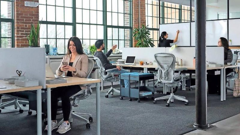 نظرة مستقبلية على سوق المكاتب في دبي 2025