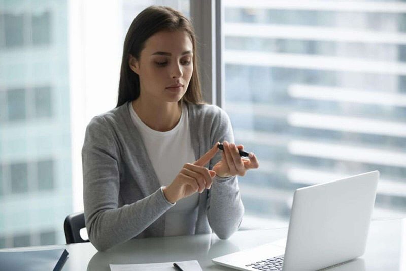 الإمارات: تسوية عادلة لإنهاء علاقة العمل