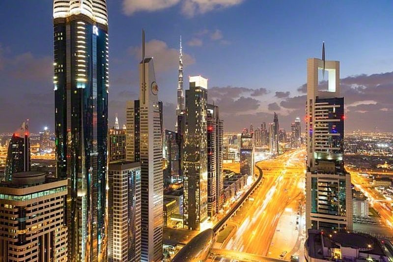الإمارات مركزًا لنمو صفقات الاندماج والاستحواذ بالشرق الأوسط
