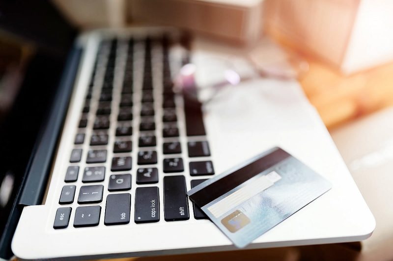 الإنفاق على البرمجيات: استراتيجيات لمديري تكنولوجيا المعلومات في الشرق الأوسط وشمال إفريقيا