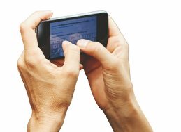 واتسابيتيس في الإمارات: حلول عملية للحد من آلام اليد والمعصم