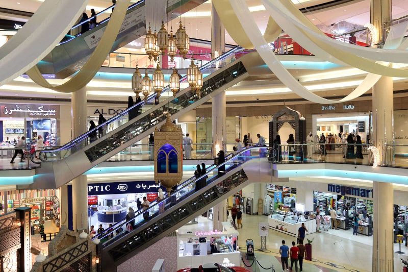 حماية المستهلك في الإمارات: نافذتك لحقوقك الكاملة في عالم التجارة