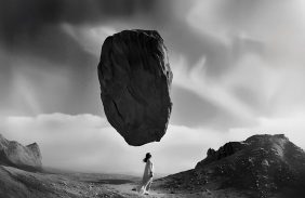 لا تفوت معرض أرضها في دبي: احتفاء بالإبداع النسائي اللاتيني