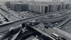 حلول مرورية مبتكرة: جسر جديد لتعزيز الوصول إلى مول الإمارات