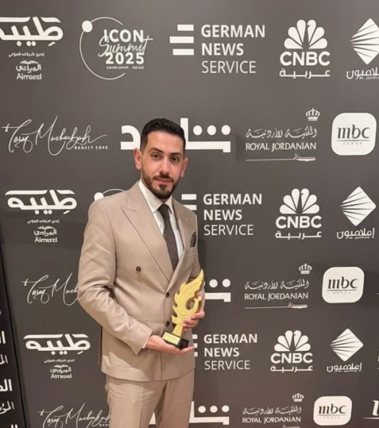 أحمد عنيزان: صانع المحتوى الذي يقدم رؤى اقتصادية مبتكرة