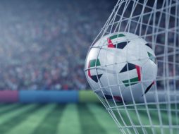 الاتحاد الإماراتي لكرة القدم: كيف يساهم في رؤية الإمارات 2030؟