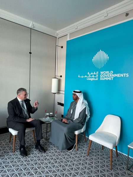 مصر والإمارات: تعزيز التعاون في قطاع الطاقة من خلال الاستثمارات المشتركة