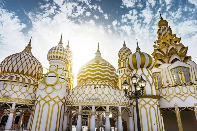 اكتشف سحر القرية العالمية في دبي: دليل الزائر