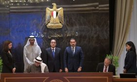 مشروعات الطاقة الشمسية: هل تحقق مصر الاكتفاء الذاتي من الطاقة النظيفة؟