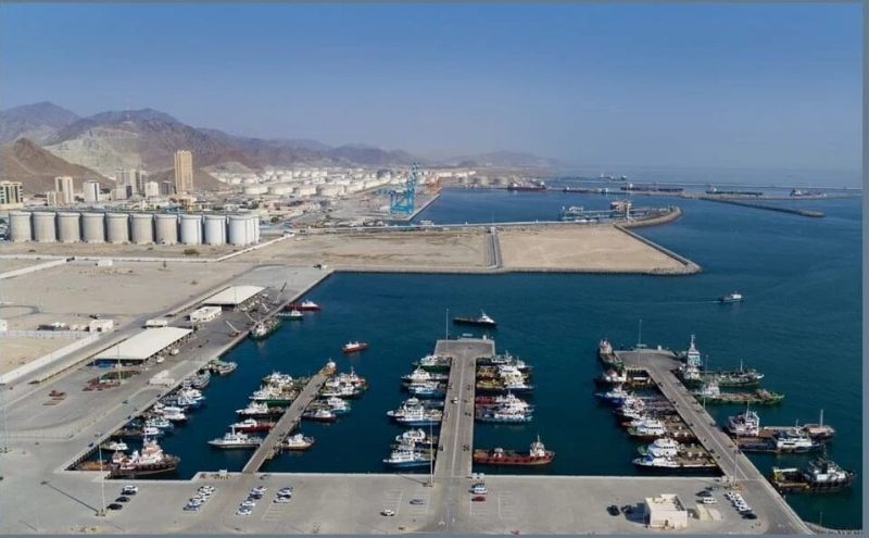الفجيرة تعزز النقل البحري بـ وقود الشحن البديل