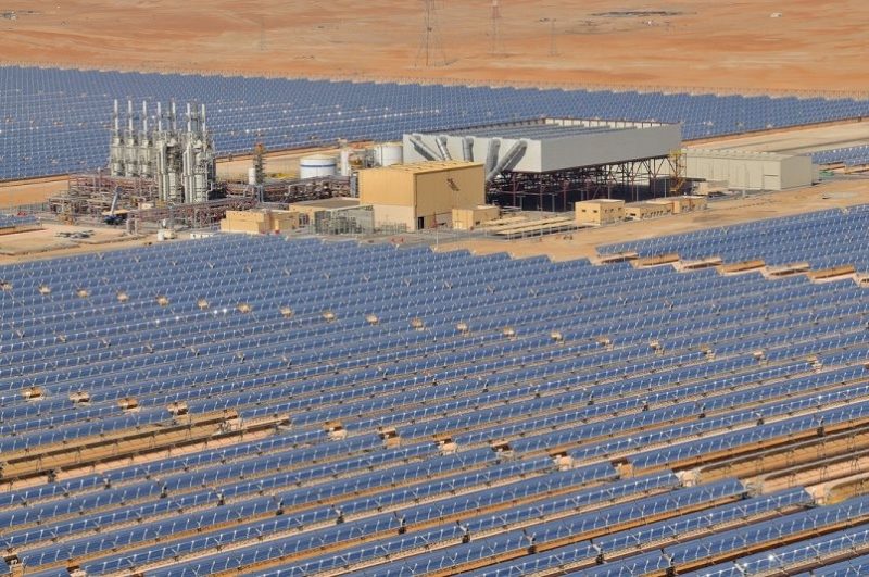 واردات الإمارات من الألواح الشمسية: هل تنجح الدولة في تحقيق رؤيتها 2030؟