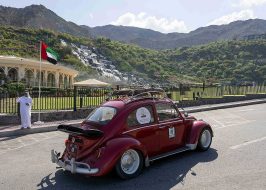 رالي الشارقة للسيارات القديمة: فعالية تثري المشهد الثقافي