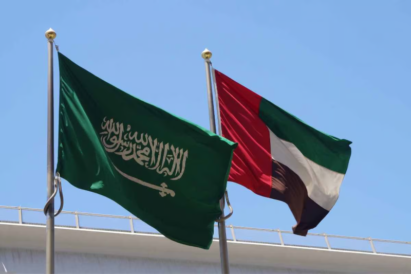 الاستثمارات الإماراتية في السعودية: إلى أين تتجه الشراكة الاقتصادية؟