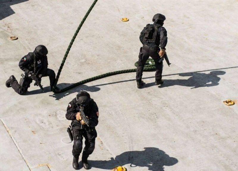 تمارين أمنية في مصفح: أبوظبي ترفع جاهزيتها الأمنية