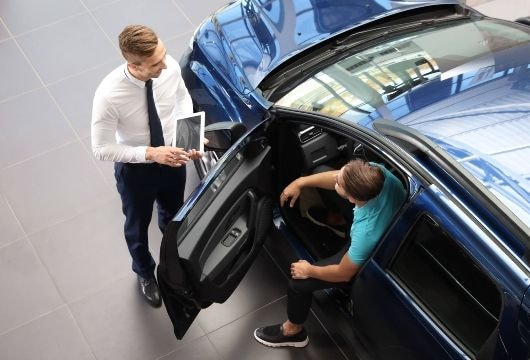 السيارات المستعملة المعتمدة في الإمارات: هل تستحق؟
