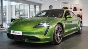 تراجع أرباح بورشه: تحليل الأسباب وتوقعات التعافي في 2026