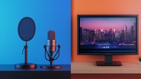 اكتشف الاختلافات الجوهرية بين البودكاست والبرودكاست