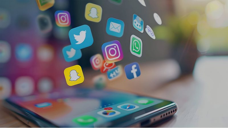 مستقبل وسائل التواصل الاجتماعي: ما هي الاتجاهات الجديدة والتقنيات القادمة؟