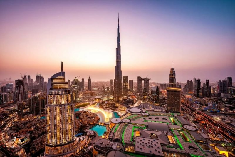 السياحة في الإمارات: اكتشف الفعاليات والأنشطة السياحية المذهلة
