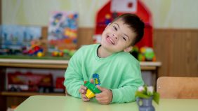 التدخل المبكر: استثمار في مستقبل أطفال الشارقة