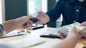 خطوات بسيطة لبيع السيارات المستعملة بنجاح في الإمارات