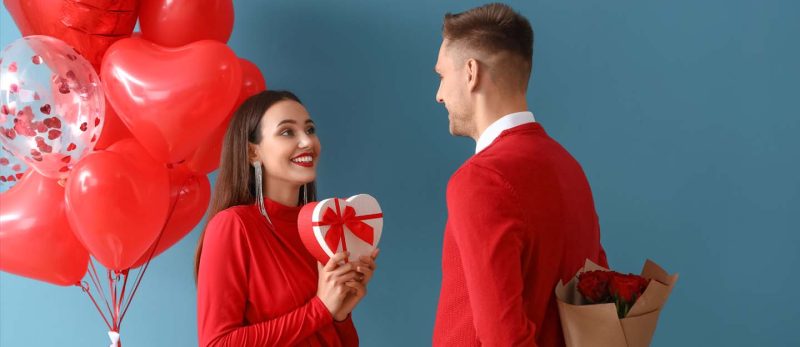 هدايا عيد الحب في الإمارات: دليل الهدايا للجميع