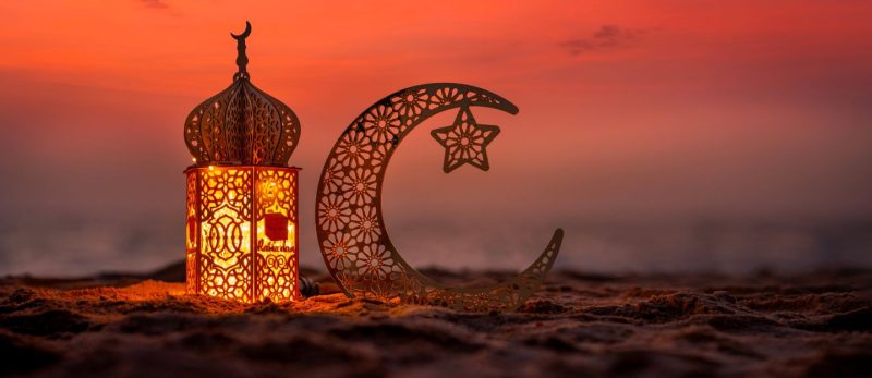 زينة رمضان في الشارقة: تجربة تسوق لا تُنسى