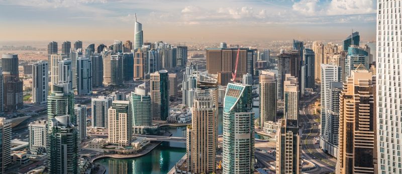 عقار للإيجار قصير الأجل في دبي: دليل المستأجر الذكي