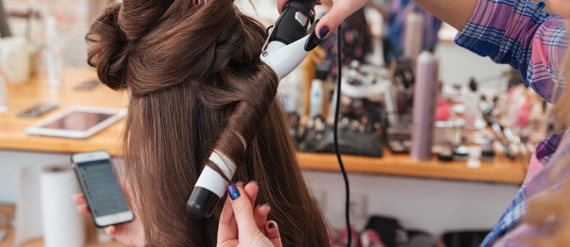صالونات التجميل في عجمان: مقارنة شاملة لتختاري الأنسب لك