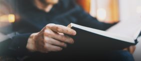 أفضل كتب ريادة الأعمال: كيف تتغلب على التحديات؟