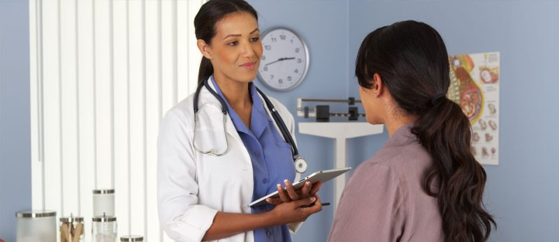 دليل المواعيد: كيف تحجزين موعدًا مع أفضل دكتورة نسائية في دبي؟