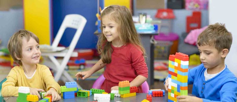 أفضل حضانات جزيرة السعديات: الاستثمار الأمثل في مستقبل طفلك