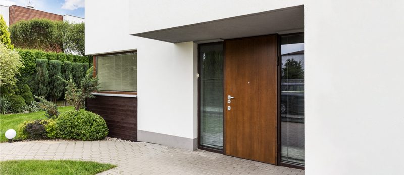 نصائح لاختيار ابواب خارجية للفلل تتحمل عوامل الطقس في الإمارات