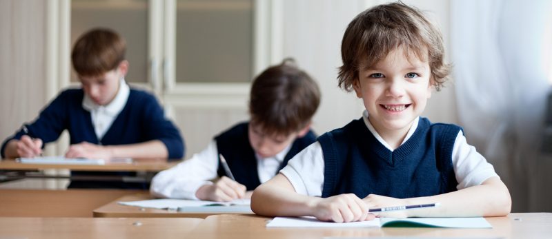 أفضل مدارس العين الخاصة: دليل شامل لاختيار الأنسب