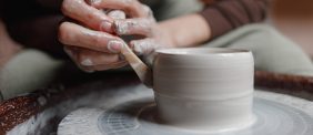 أبوظبي: أفضل الأماكن لتعلم فن صناعة الفخار