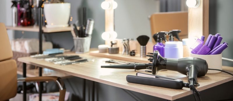 صالونات التجميل في دبي: اختيارات النخبة لإطلالة لا مثيل لها