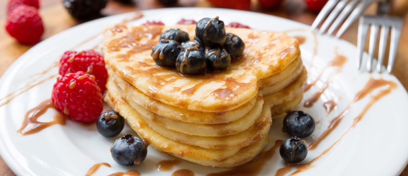 دليل بان كيك دبي: اكتشف أفضل الأماكن لتناول وجبة شهية