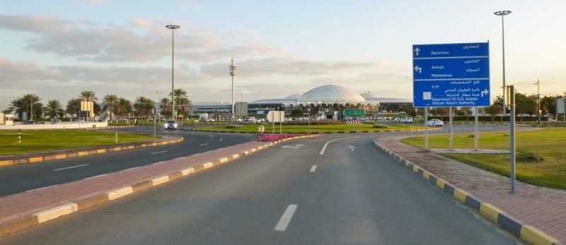 نصائح للمسافرين عبر مطار الشارقة الدولي: تجربة مثالية