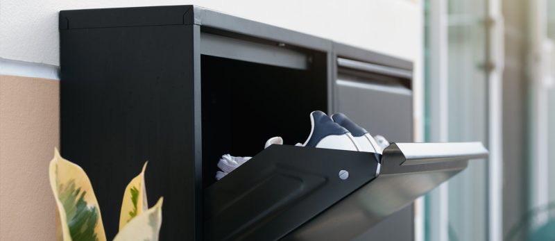 خزانة الأحذية: كيف تختار التصميم الأنسب لديكور منزلك في الإمارات؟