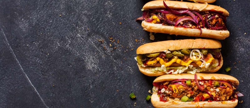 هوت دوغ دبي: رحلة استكشاف أفضل المطاعم