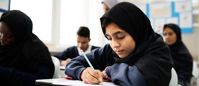 استثمر في تعليم أبنائك: دليل المدارس الإسلامية في دبي