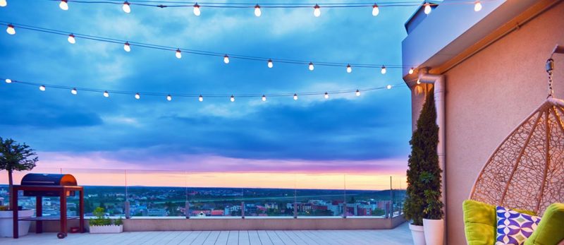 استغل سطح منزلك: 5 خطوات بسيطة لتحويله إلى مكان ساحر