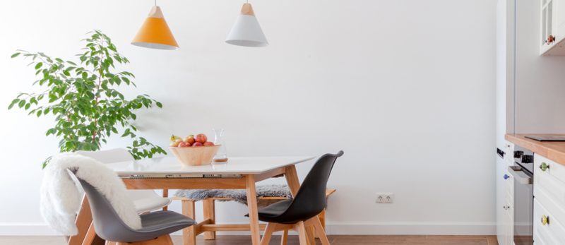 ديكور غرفة الطعام: كيف تنسق تصاميم كراسي سفرة؟