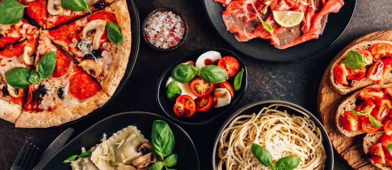 مطاعم دبي مول المطلة على النافورة: متعة الطعام والترفيه