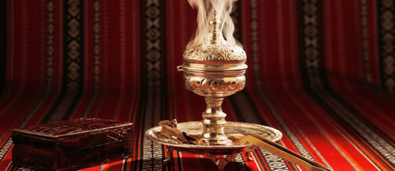 تسوق أفضل أنواع البخور في محلات عجمان