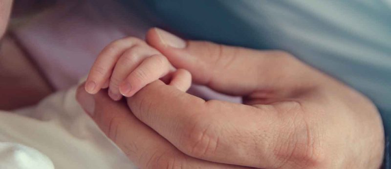إصدار شهادة الميلاد في الإمارات: نصائح وإرشادات